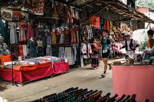 BIB: 
                            <button type="button" onclick="openModal(25550549)" class="btn btn-primary btn-sm float-right btn-popup" data-toggle="modal" data-target=".modal-high-quality">
                        <i class="fas fa-shopping-cart"></i> Add to Cart
                    </button>
                                            <button type="button" onclick="isThisMe(25550549, true)" class="btn btn-success btn-sm float-right btn-popup btn-isme hidden" data-toggle="tooltip" data-placement="bottom" title="นี่คือรูปของคุณใช่ไหม คลิกที่นี่เพื่อเอาเข้าอัลบั้ม">
                        <i class="fas fa-plus"></i> Add to album
                    </button>
                    <button type="button" onclick="isThisMe(25550549, false)" class="btn btn-warning btn-sm float-right btn-popup btn-isnotme hidden">
                        <i class="fas fa-ban"></i> Remove from album
                    </button>
